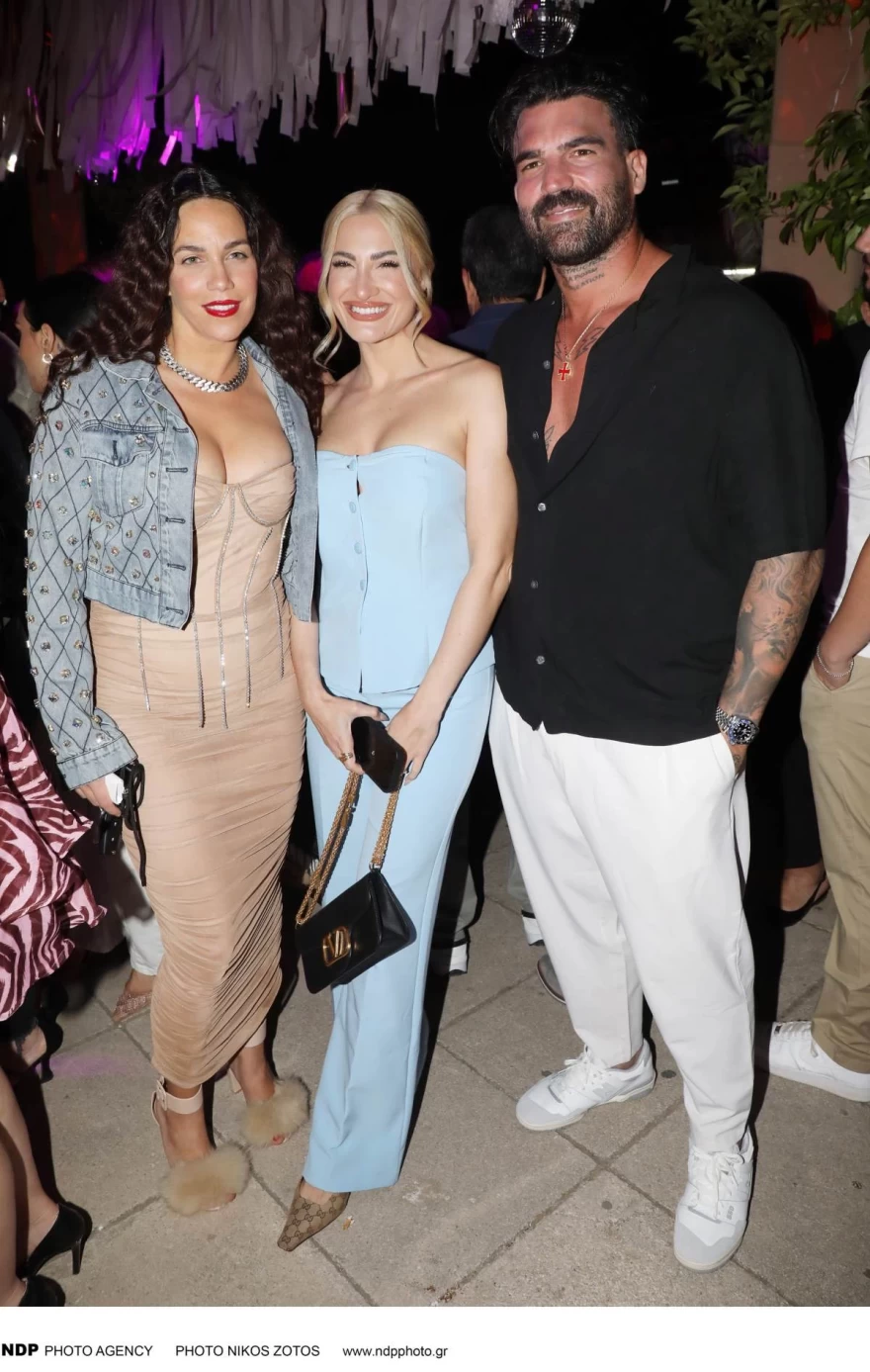 Ιωάννα Τούνη - Δημήτρης Αλεξάνδρου - Έξοδος