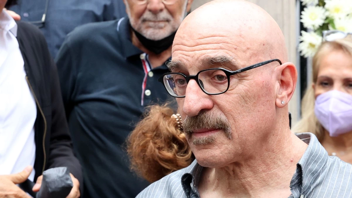 Τζόνι Βαβούρας: Το δύσκολο διαζύγιο και οι μηνύσεις για ενδοοικογενειακή βία - «Με κατηγορεί για πράγματα που...»