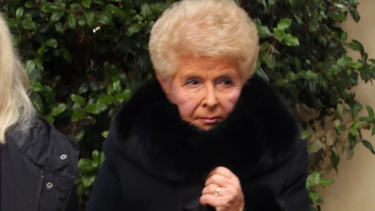 Βέφα Αλεξιάδου: Η ζωή της έδειξε το σκληρό της πρόσωπο - «Την εγκατέλειψαν όλοι»