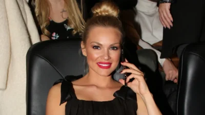 Βίκυ Κάβουρα: Πηγαίνει ετοιμόγεννη στο γυμναστήριο - Έχει μεγαλώσει πολύ η κοιλιά της στον 8ο μήνα εγκυμοσύνης