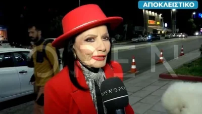 Ζωζώ Σαπουντζάκη: «Έχω σχέδια!» - Η πρώτη δημόσια εμφάνιση με εντυπωσιακό look μετά την περιπέτεια της υγείας της