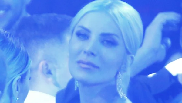 Κατερίνα Καινούργιου: «Έχει τύχει να φλερτάρω και να βγω με έναν άνθρωπο που ήταν 20 χρόνια...» - Η σπάνια αποκάλυψη για την προσωπική της ζωή