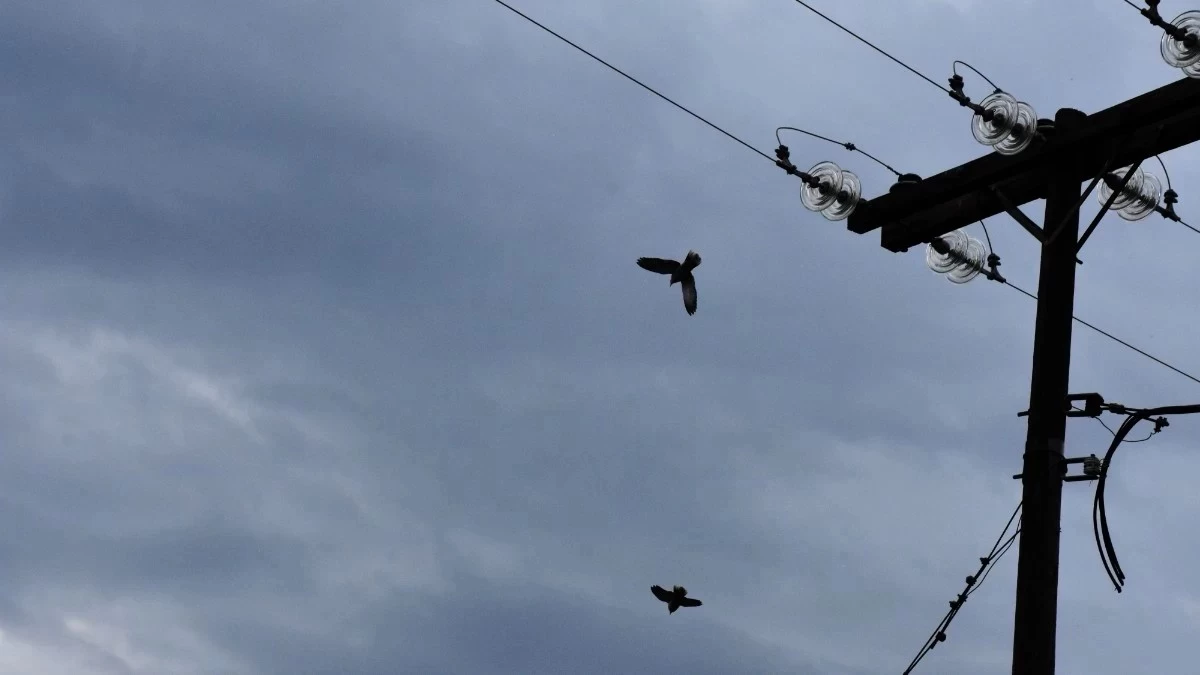 Καιρός 4/5: Βροχές και στην Αττική - Πόσο θα ανέβει η θερμοκρασία