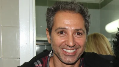 Δημήτρης Κόκοτας: «Άμα του σφίξεις πολύ δυνατά το χέρι...» - Η αποκάλυψη για την κατάστασή του 2 μήνες μετά το καρδιακό επεισόδιο