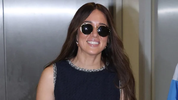 Καλομοίρα - Η απιστία, τα dating nights με τον σύζυγό της και η Eurovision: «Κάποιοι δεν θέλουν να πάω»