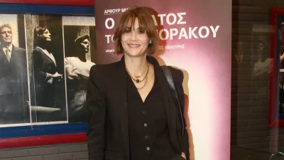 Άννα Μαρία Παπαχαραλάμπους: «Να παριστάνω ότι είμαι 20 ετών, εγώ που κοντεύω τα 50; Αποκλείεται!»
