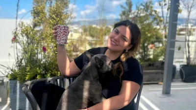 "Τσακίζει κόκαλα" η Δανάη Μπάρκα: «Θα ήμασταν στο Περιστέρι, αγκαλιά...» - Ιδιαίτερη μέρα η χθεσινή (3/5)