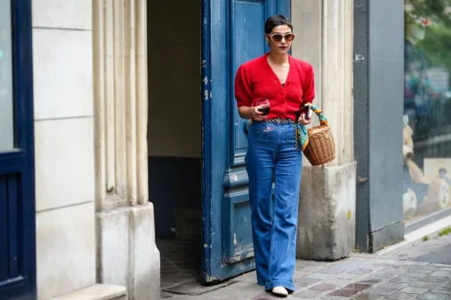 Το must-have item της άνοιξης που οι fashionistas έχουν σε όλα τα χρώματα