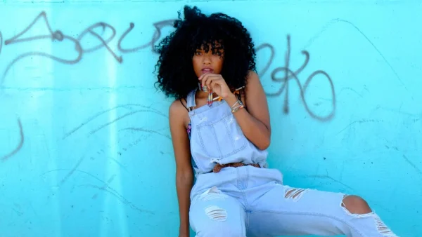 Στενό τζιν: Slim ή skinny; Δες πώς θα επιλέξεις αυτό που σου ταιριάζει