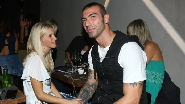 Συγκινεί η Δώρα Τσαμπάζη για τον Αλέξανδρο Νικολαΐδη: «Ένα μήνα πριν “φύγει”, του είπα όλα όσα έπρεπε να του πω»