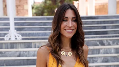 Φελίσια Τσαλαπάτη: Στην αγκαλιά του πρώην της - Η φωτογραφία που επιβεβαιώνει την επανασύνδεση με τον πατέρα του παιδιού της