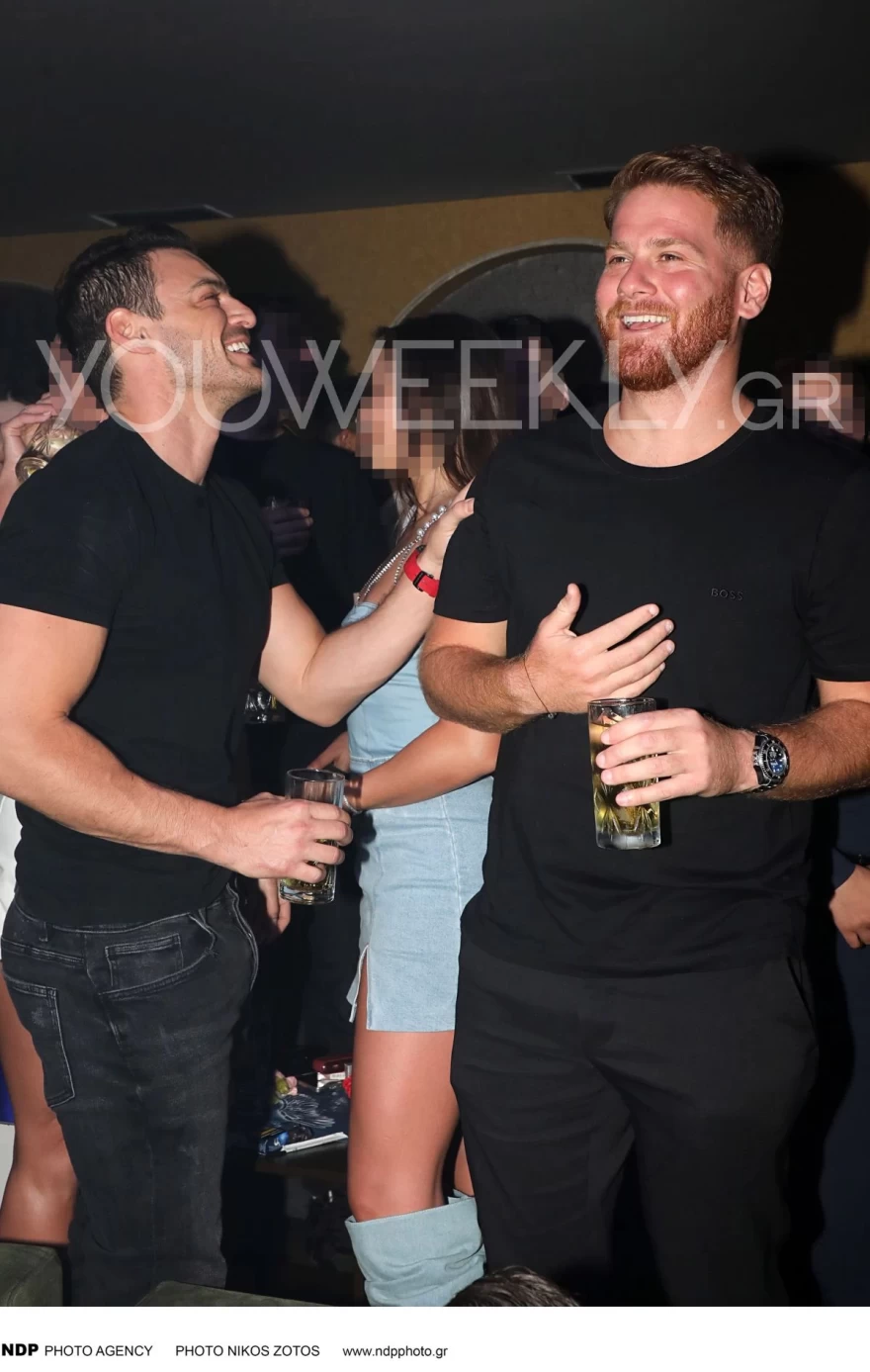 Τζέιμς Καφετζής Δημήτρης Φιντιρίκος μπουζούκια