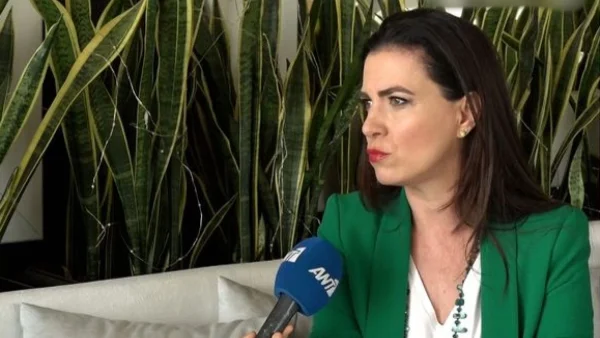 Φωτεινή Δάρρα: «Μετά από όλα αυτά θα τολμούσα να εκπροσωπήσω την Ελλάδα στη Eurovision; Όχι Παναγία μου!»