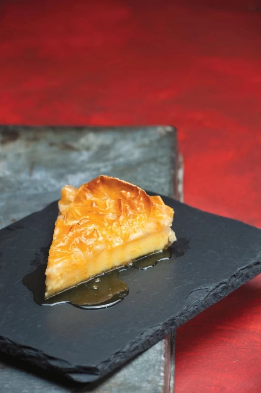 Κλασικό γαλακτομπούρεκο: Η παραδοσιακή συνταγή που περνά από γενιά σε γενιά