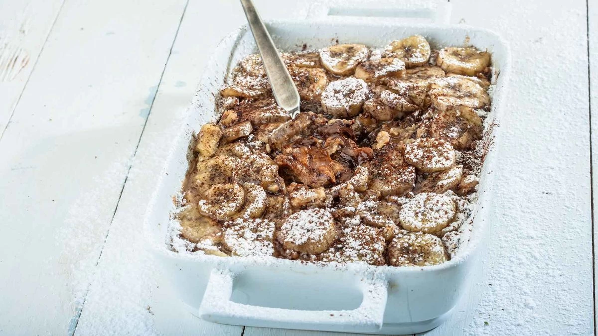 Σου περίσσεψε πασχαλινό τσουρέκι; Αυτό είναι το γρήγορο και πεντανόστιμο γλυκό που πρέπει να φτιάξεις