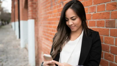 Συναισθηματική νοημοσύνη: Τι είναι & πώς μπορείς να την καλλιεργήσεις;