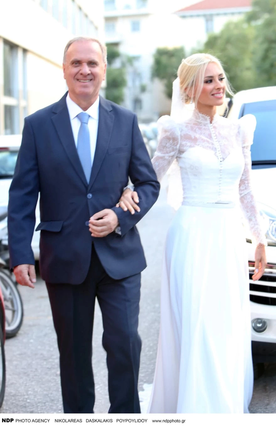 Κώστας Καραφώτης - Γάμος - Νύφη