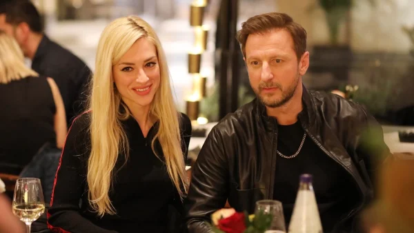 Κάτια-Νανά Μάνου: Τι δουλειά κάνει η σύζυγος του Κώστα Καραφώτη - Η διαφορά ηλικίας του ζευγαριού