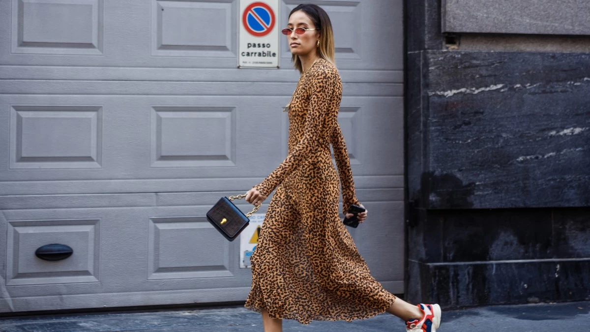 Ξαφνικά αυτά τα 4 cult fashion items κυριαρχούν στο street style