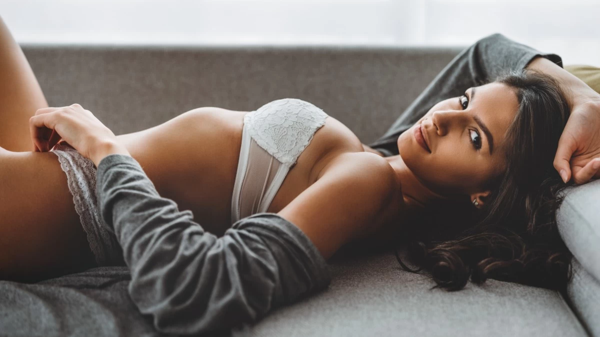 Τα εσώρουχα του Zara τα έχεις δει; Ό,τι πιο φινετσάτο μπορείς να φορέσεις από 15,95 έως 35,95 ευρώ