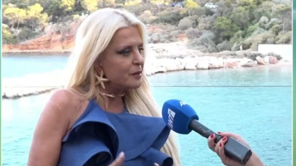 Μαρίνα Σταυράκη: «Δεν μπορώ να το δεχτώ αυτό! Να είχα εγώ έναν γιο και να μου έβαζε τη ροζ φουστίτσα με τη μπότα;»