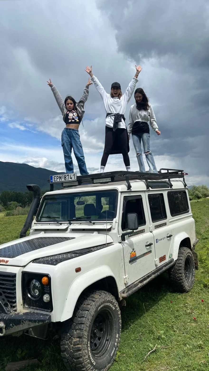 Μπέττυ Μαγγίρα κόρες