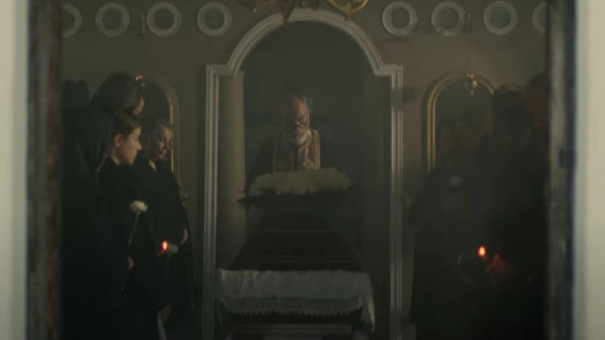 Η παραλία (21/5): Του λένε το στερνό αντίο - Βαρύς θρήνος στην κηδεία του