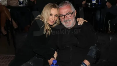 Πέγκυ Ζήνα - Γιώργος Λύρας: Η κόρη τους έχει μεγαλώσει πολύ - Πέρασε στο ύψος την τραγουδίστρια (Φωτογραφία)