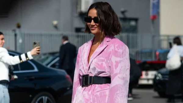 Πάσχα: Ντύσου χωρίς υπερβολές αλλά με έξτρα στυλ - 10 looks για να εμπνευστείς το βράδυ της Ανάστασης