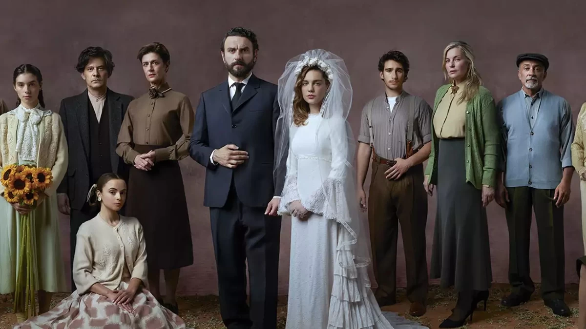 Το Προξενιό της Ιουλίας: «Πεθαίνεις;» - Πρωταγωνίστρια της σειράς αποχαιρετά πρόωρα τον ρόλο της και οι τηλεθεατές έβαλαν τα κλάματα