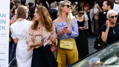 Go vintage: 5 ρετρό καλοκαιρινά looks που πρέπει να δοκιμάσεις φέτος