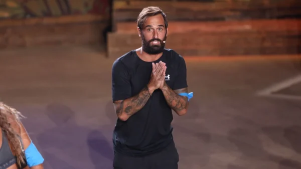 Άρης Σοϊλέδης: «Δεν αφορά κανέναν το αν, πώς και πότε προχωράει κάποιος στη ζωή του» - Ξέσπασε για το τρίτο πρόσωπο στη σχέση του με τη Μαρία Αντωνά