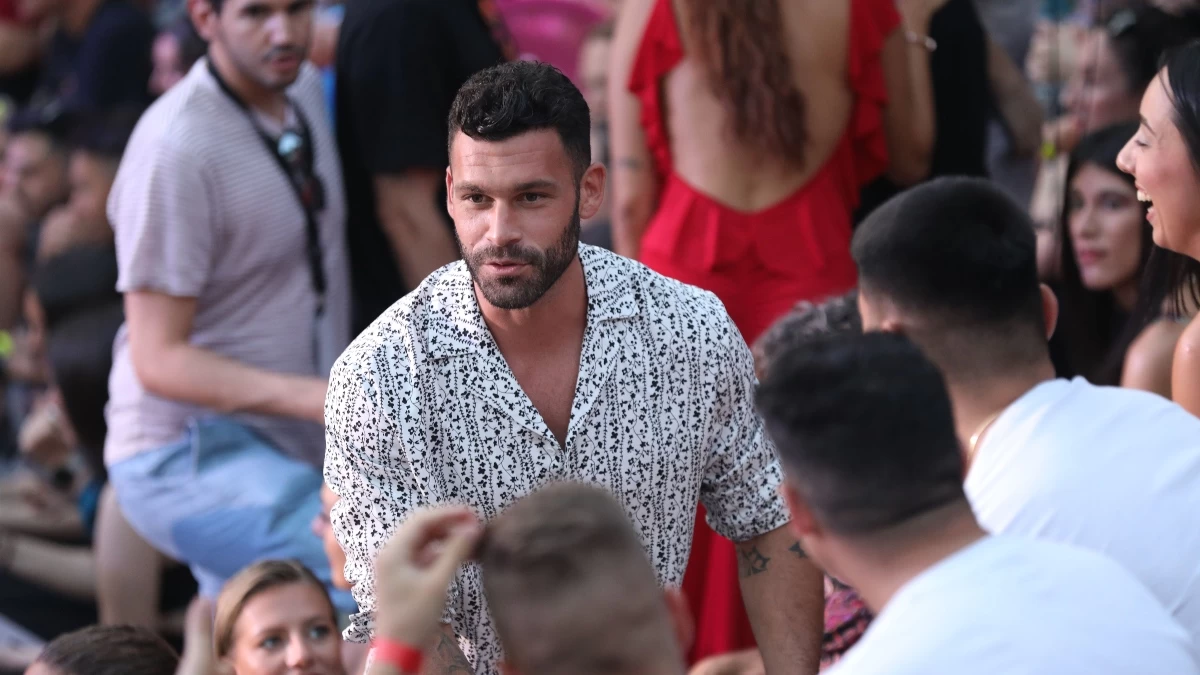 Στάθης Σχίζας: «Θα έκανα πρόταση γάμου αν...» - Η αποκάλυψη για την προσωπική του ζωή και το δεύτερο παιδί