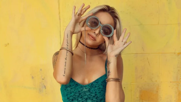 Γυαλιά ηλίου: 3 top σχέδια για να φοράς στο repeat