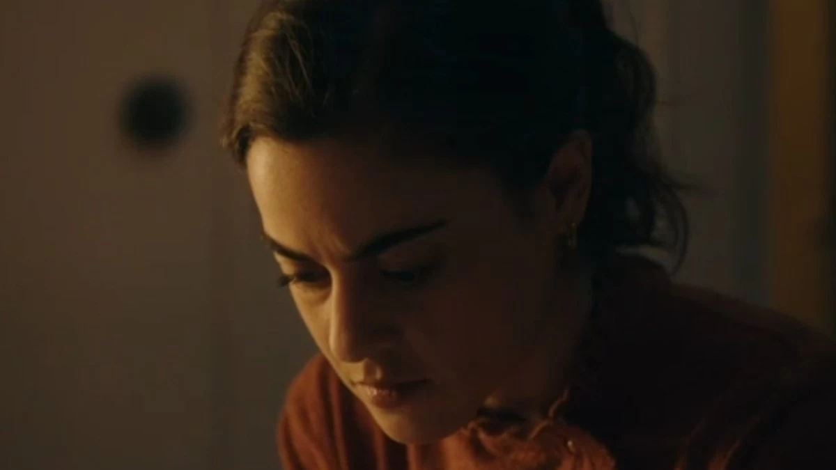 Το Ναυάγιο: «Ξεγράψτε με από τις ζωές σας» - Τους παρατάει και φεύγει, αφήνοντας τους με ραγισμένη καρδιά