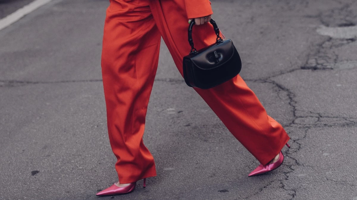 6 "ντεμοντέ" ρούχα και παπούτσια που πρέπει να βγάλεις από την ανοιξιάτικη γκαρνταρόμπα σου