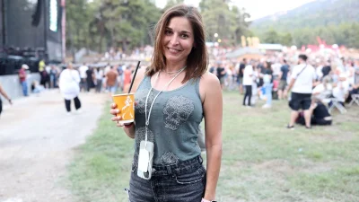 Βαλέρια Κουρούπη: Την χωρίζουν 16 χρόνια διαφοράς με τον σύντροφό της! Το στιγμιότυπο που μοιράστηκαν αγκαλιασμένοι για τις γιορτές