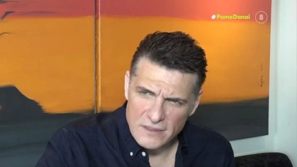 Χρίστος Αντωνιάδης για την σύζυγό του, Αφροδίτη Τσώνου: «Περάσαμε κρίση! Ο προγραμματισμός είναι από του χρόνου να επιστρέψει σπίτι...»