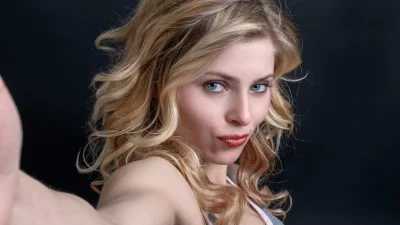 Αυτά τα κόλπα θα σε κάνουν να δείχνεις 10 χρόνια μικρότερη!