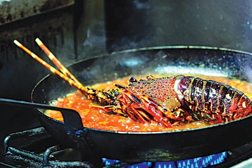 Μπούνος τηγάνι ψάρι