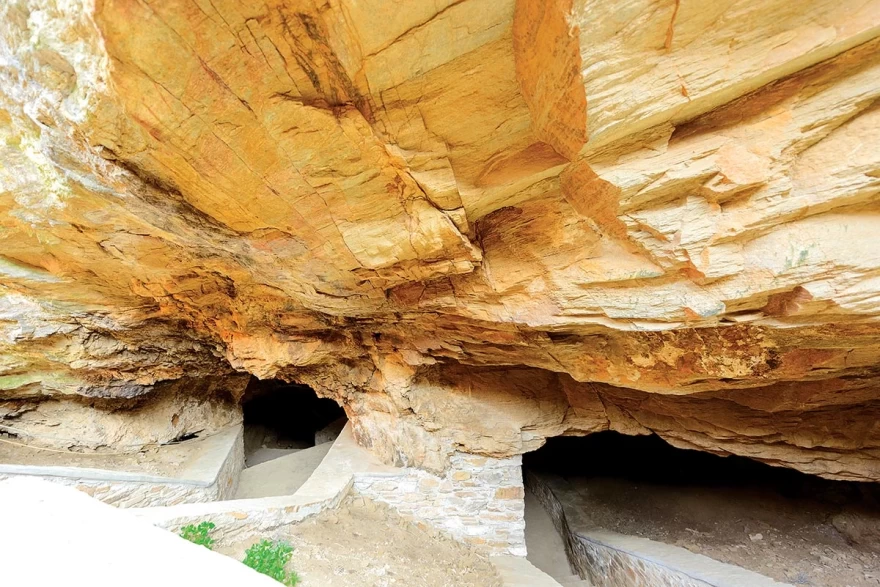 σπήλαιο Καταφύκι Κύθνος