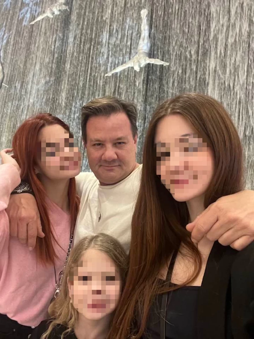 Απόστολος Λύτρας κόρες