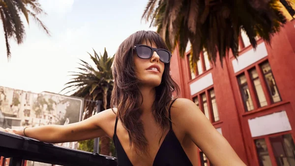 Γυαλιά ηλίου: Αυτά είναι τα 5 must-have σχέδια που θα φοράς το καλοκαίρι σύμφωνα με τα trends 2024
