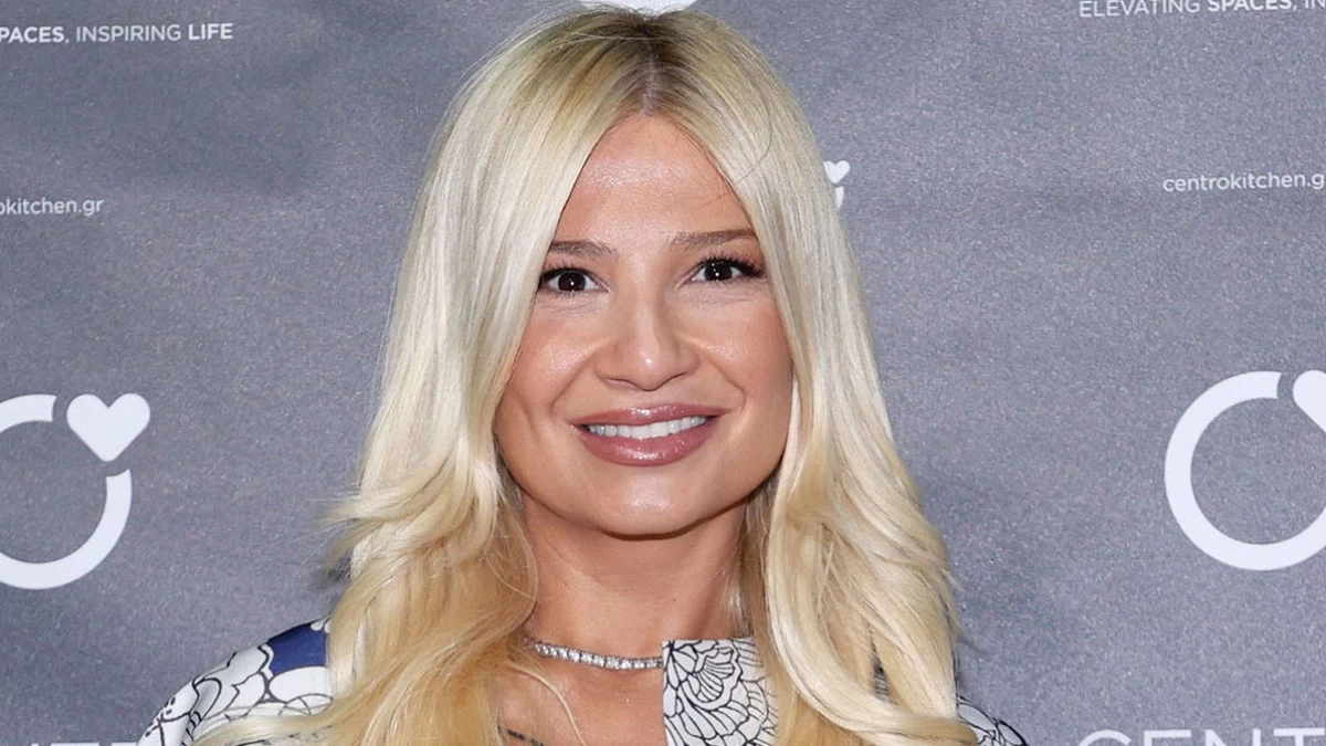 Φαίη Σκορδά: Τι τρώει από το πρωί μέχρι και το βράδυ για επίπεδη κοιλιά - Το ενδεικτικό διατροφικό της πλάνο