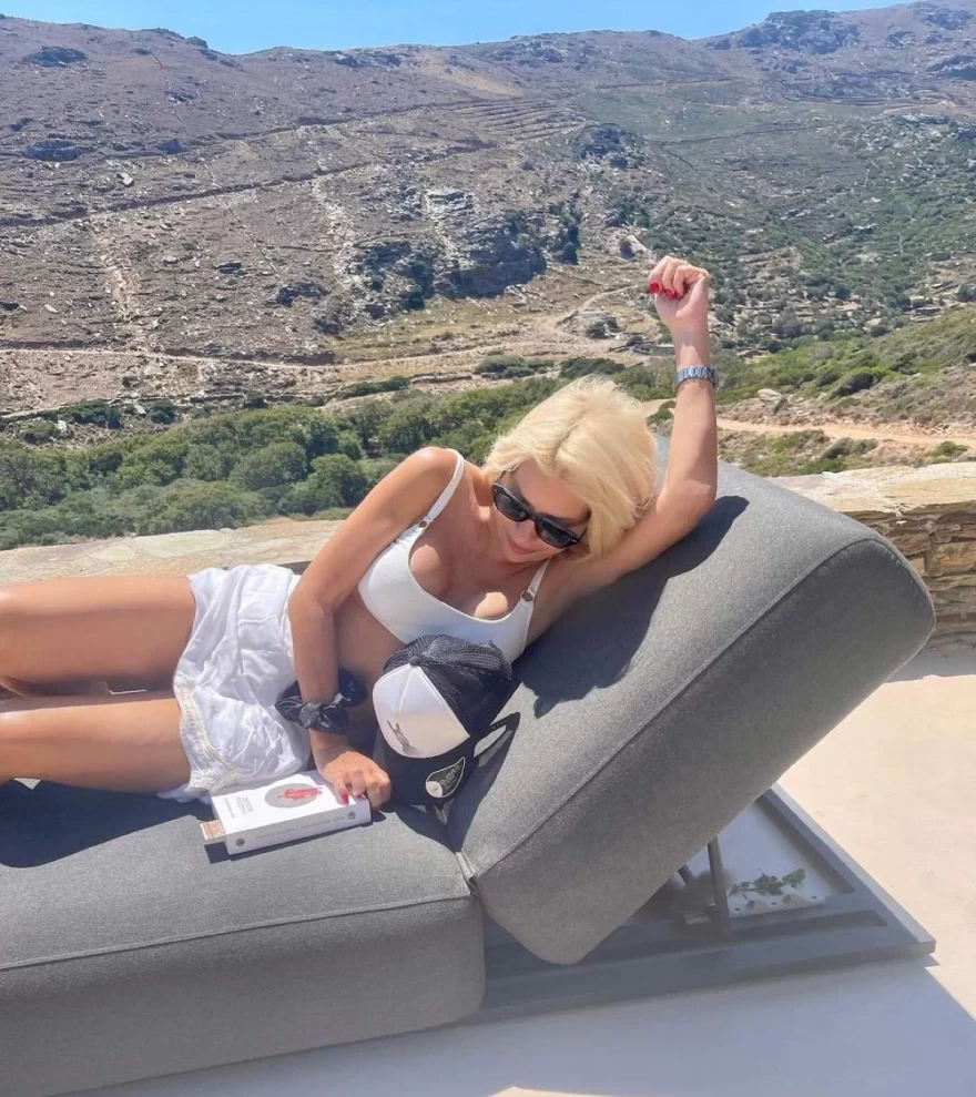 Ελένη Μενεγάκη Ματέο Παντζόπουλος σπίτι Άχλα