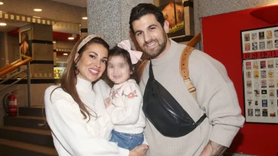 Ελένη Χατζίδου & Ετεοκλής Παύλου – Το πρόβλημα υγείας που ταλαιπωρεί την κόρη τους: «Ξύπνησε με κλάματα, σαν να μην μπορεί να πάρει ανάσα»