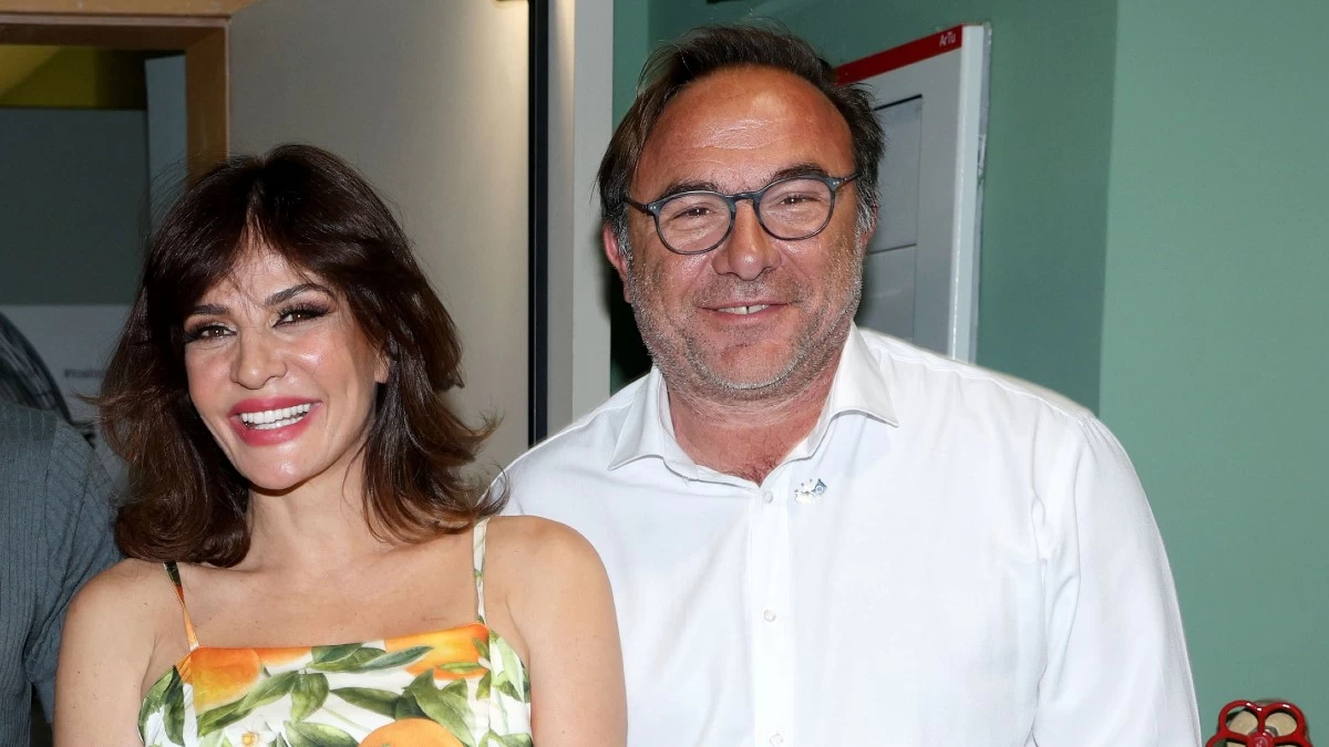 Δήμητρα Ματσούκα: Στο πλευρό της ο Πέτρος Κόκκαλης – Πρεμιέρα στο θέατρο με τον σύζυγο και την μητέρα της