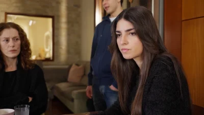 Η γη της ελιάς: «Εδώ υπάρχει το πτώμα ενός άντρα», «Τον Σεπτέμβριο παντρευόμαστε» - Ένας θάνατος, δύο γάμοι και μία εξαφάνιση