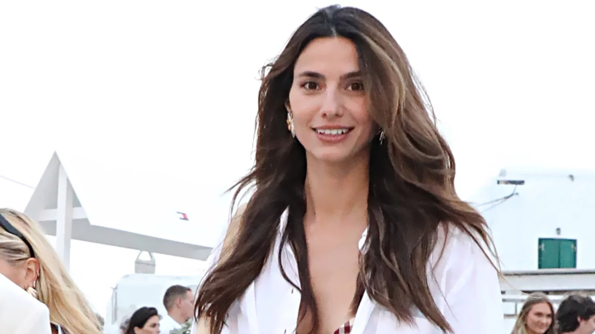 Ηλιάνα Παπαγεωργίου: Θα την έλεγες και φίλη της - Μια κούκλα με μελαχρινά μαλλιά η μητέρα της