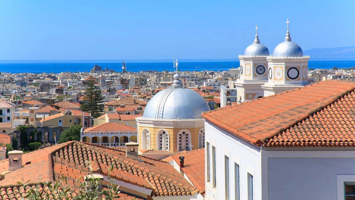 Καλοκαίρι στην Καλαμάτα: Η πόλη που αγαπάς να εξερευνείς